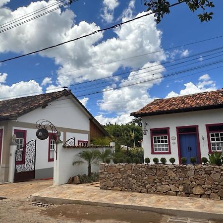 Chafariz Por Um Triz Pousada De Charme Tiradentes Exterior photo